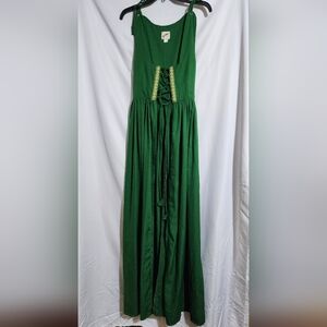 Elegant Green Sleeveless Dress